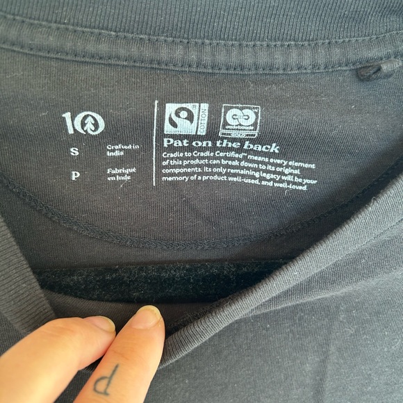 Black Tee - Picture 2 of 3